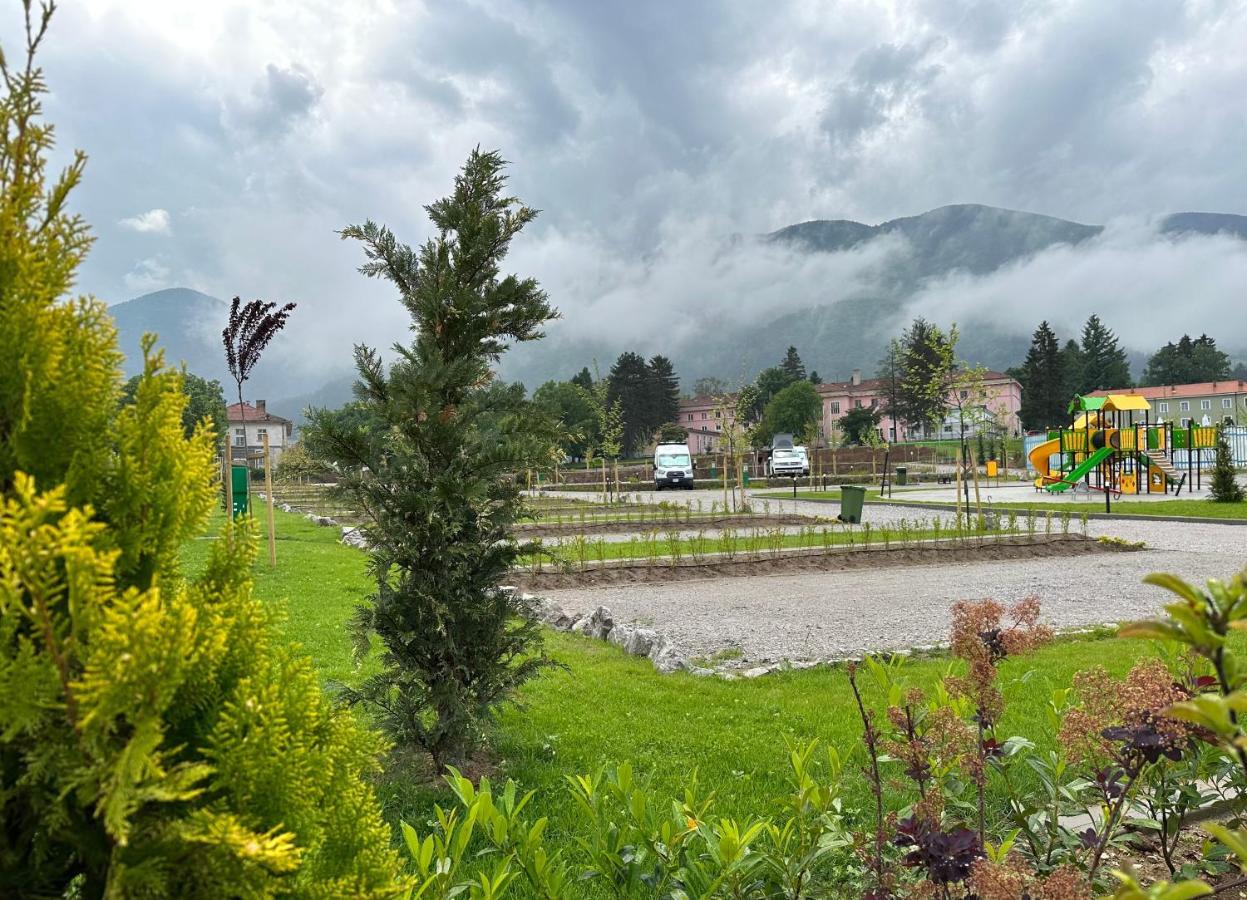 7 Lakes Camping Sapareva Banya Esterno foto